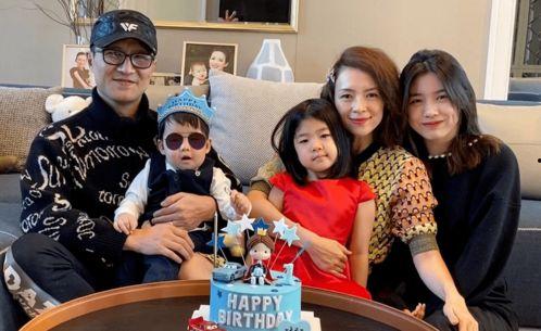 章子怡哥哥爆料视频,揭秘娱乐圈不为人知的秘密 第1张 章子怡哥哥爆料视频,揭秘娱乐圈不为人知的秘密 第1张